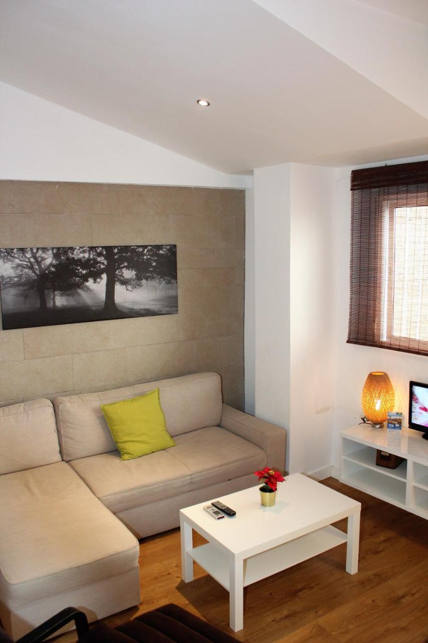 Apartamentos Clavero Málaga Exterior foto