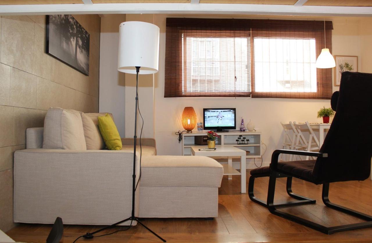 Apartamentos Clavero Málaga Exterior foto